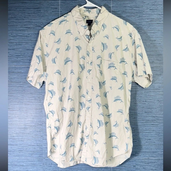 J. Crew short sleeve button down XL White Blue Marlin Fish - Picture 1 of 5